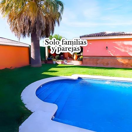 Chalet Piscina Privada El Puerto De Santa Maria Vila Exterior foto